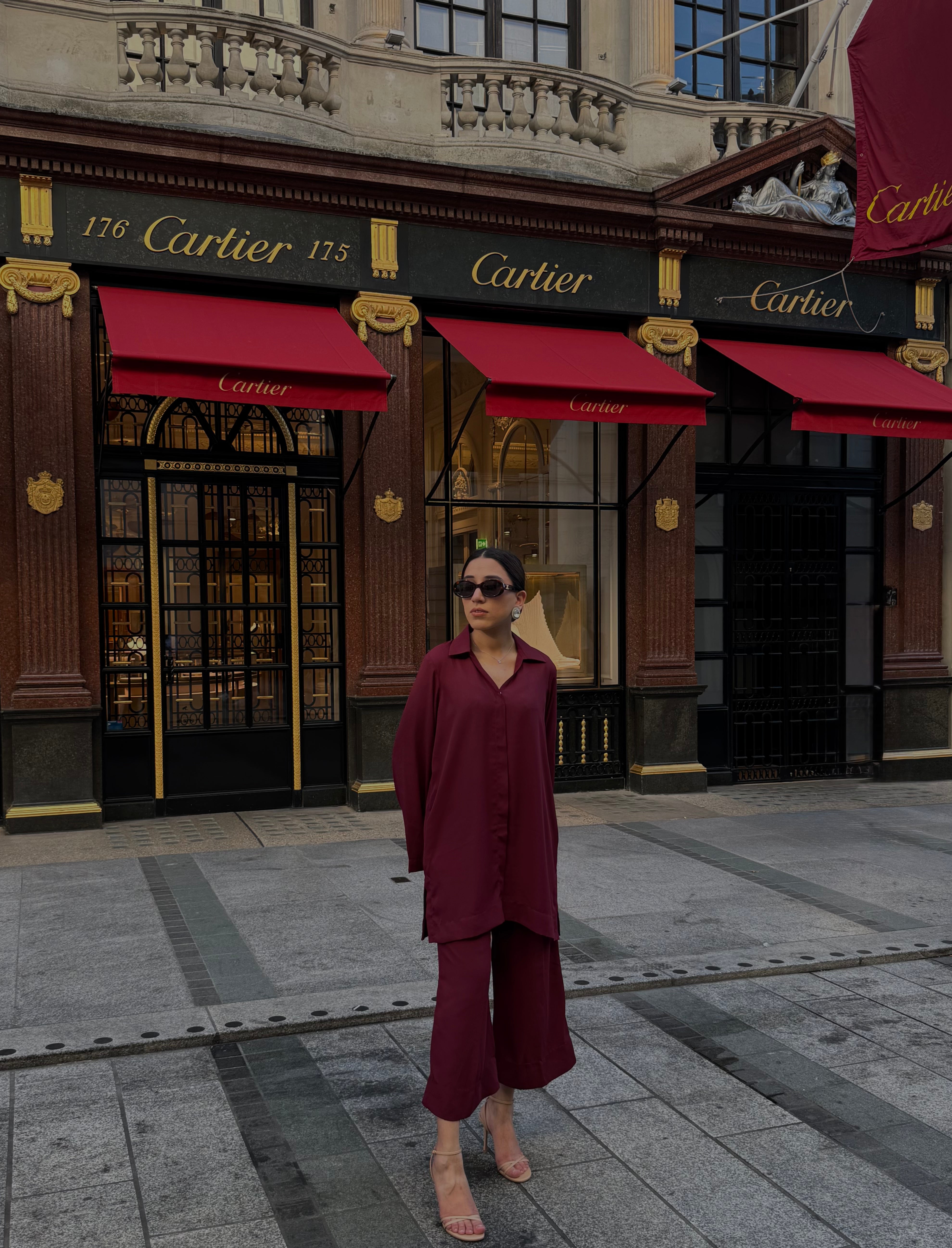 SIA MAROON SET